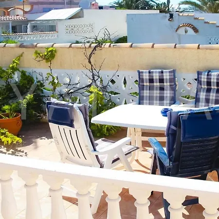 Casa Junto Mar A 50 Metros De La Playa La Mate Holiday home Torrevieja